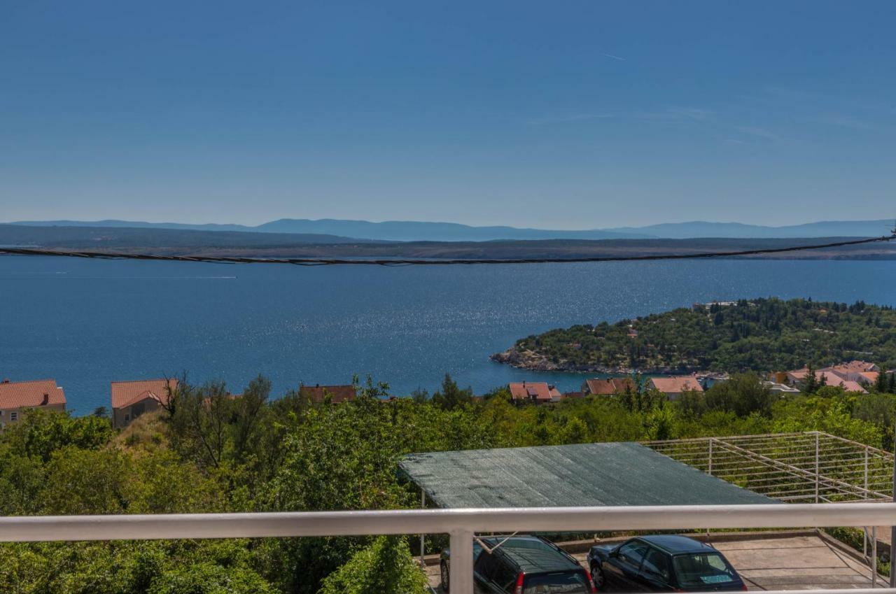 Apartman Zlatica Dramalj Eksteriør bilde
