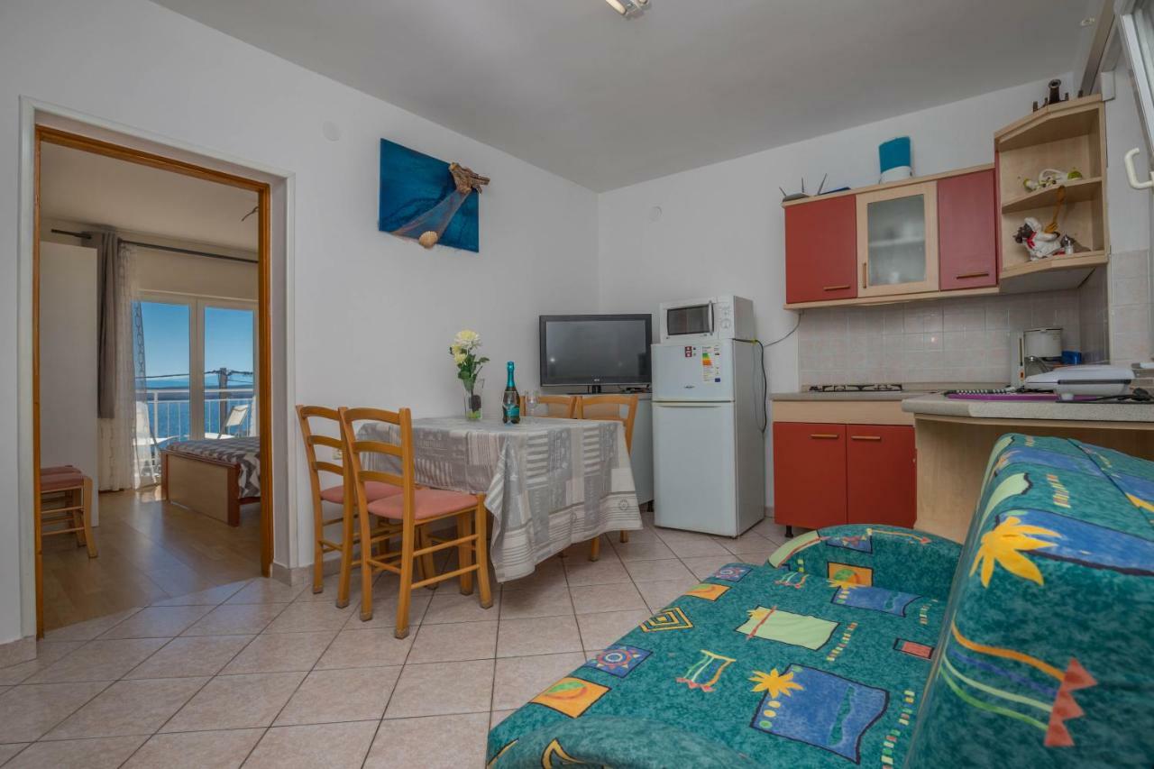 Apartman Zlatica Dramalj Eksteriør bilde