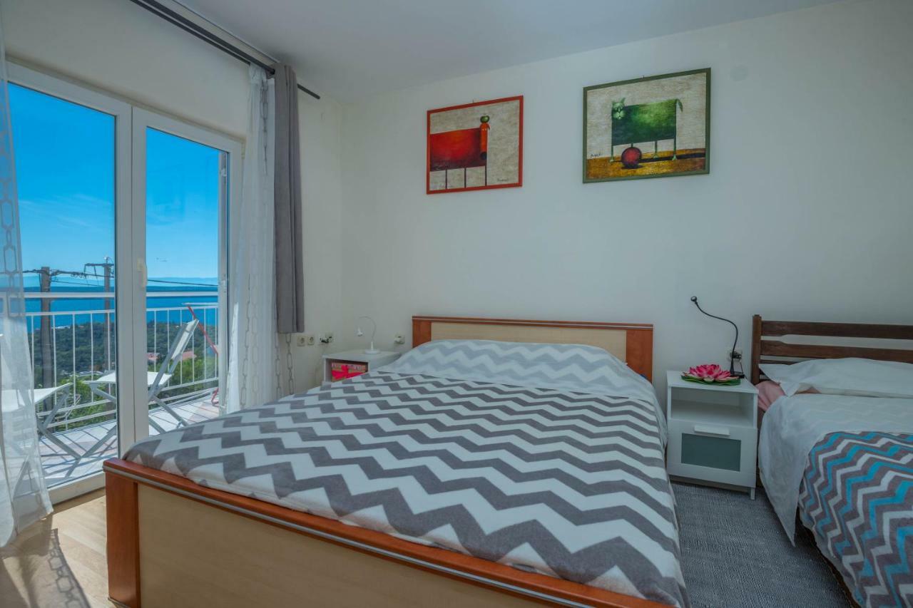 Apartman Zlatica Dramalj Eksteriør bilde